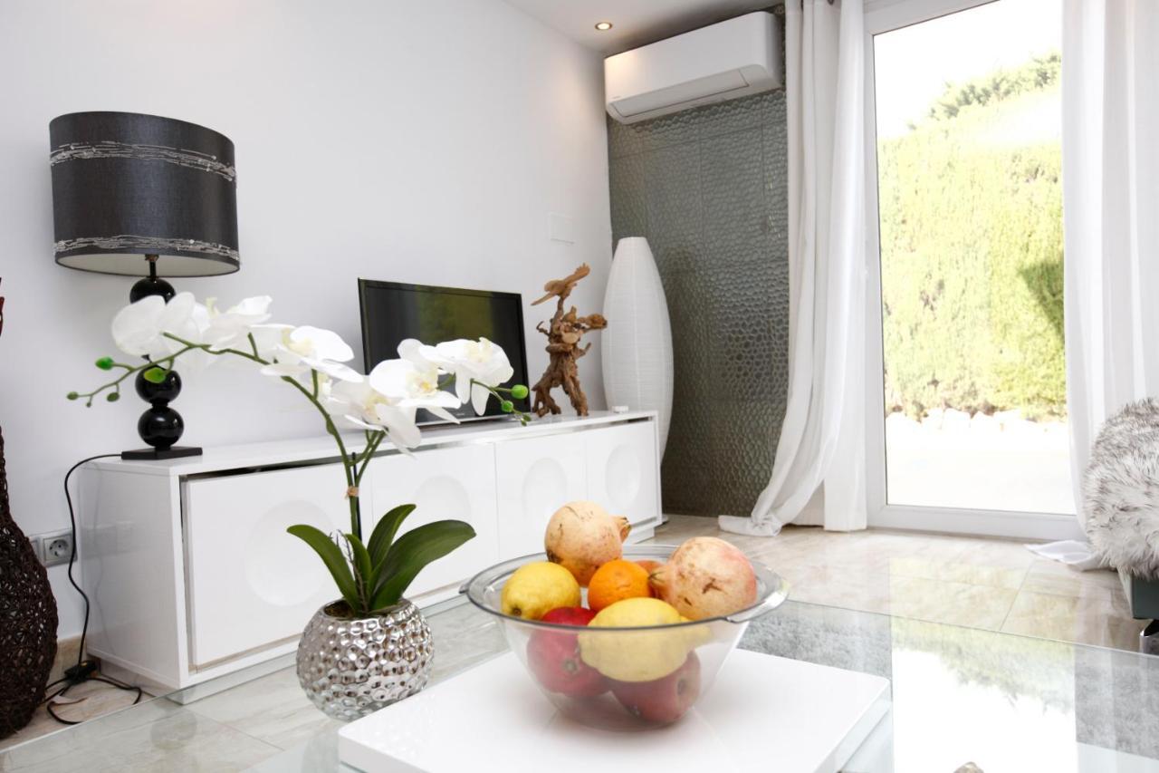 R02 Luxury Apartment In Villa With Pool And Garden Marbella Exterior foto